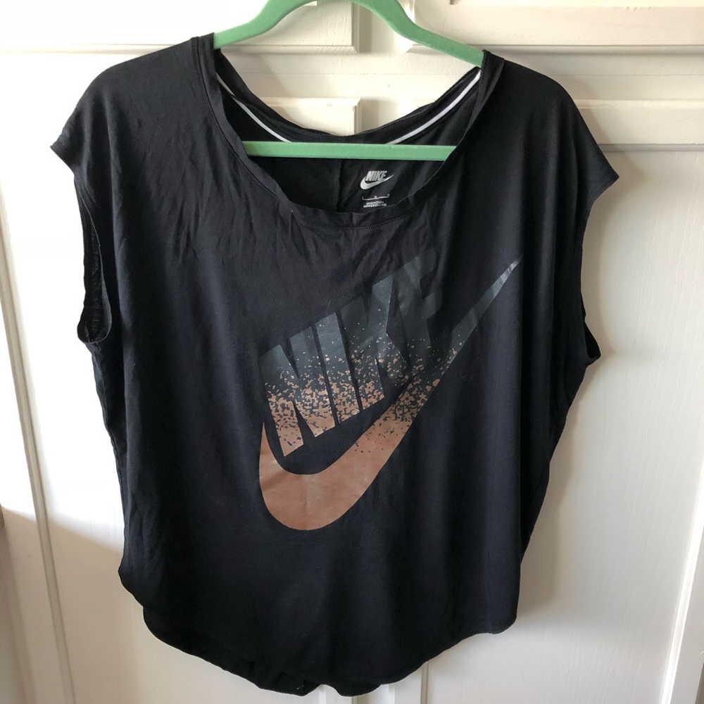 Nike Tee